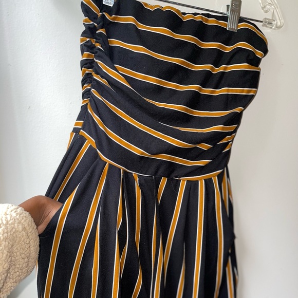 Comfortable stretchy - Picture 1 of 5